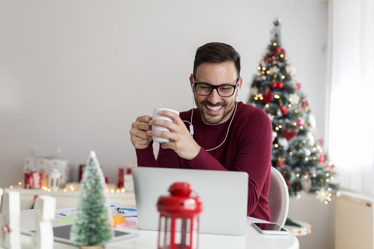 gift-ideas-for-remote-tech-employees